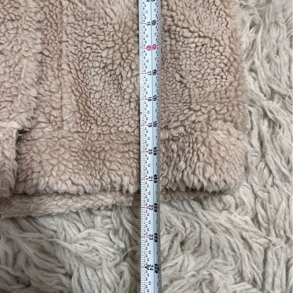 Rails Trucker Sherpa Teddy Jacket - Picture 9 of 16